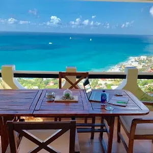  Apartment Pelican Ocean View Condominium. Sint Maarten/Saint Martin